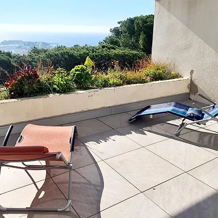 Vue Panoramique Et Piscine